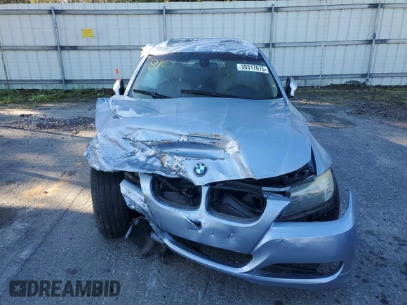 2009 BMW 3 Series 328i z VIN WBAPH775X9NL82214, wystawiony jako Copart lot #50317875 z przebiegiem Nie podano mil oraz Nie do naprawy • Non repairable. Historia ofert i sprzedaży dostępna na DreamBid. Obrazek 5.