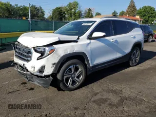 2020 GMC Terrain SLT z VIN 3GKALVEV7LL277642, wystawiony jako Copart lot #63275145 z przebiegiem 45 134 mil mil oraz Szkoda całkowita • Salvage title. Historia ofert i sprzedaży dostępna na DreamBid. Obrazek 1.