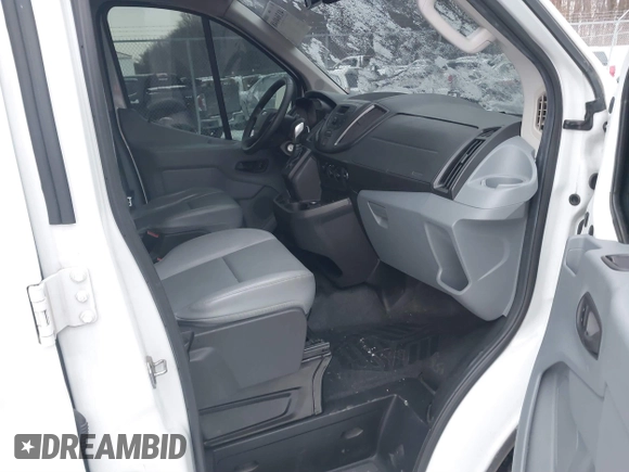 2016 Ford Transit Cargo z VIN 1FTYR2ZM7GKA78803, wystawiony jako IAAI lot #41364048 z przebiegiem 118 833 mil mil oraz . Historia ofert i sprzedaży dostępna na DreamBid. Obrazek 5.