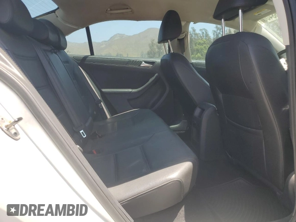 2014 Volkswagen Jetta SE with VIN 3VWD17AJ5EM295208, listed as a Copart auction lot 64684005 with 94,133 mi miles and Salvage title. Bid and sale history available at DreamBid. Image 10.