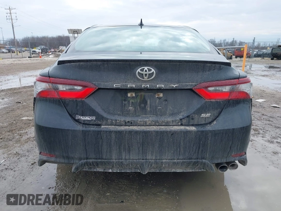 2021 Toyota Camry SE Nightshade with VIN 4T1G11AK4MU573284, listed as a IAAI auction lot 41701923 with 130,160 mi miles. Bid and sale history available at carsss.com. Image 17.