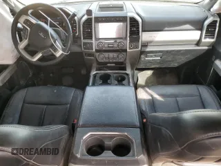 2020 Ford F-250 XL z VIN 1FT7W2BT1LEC61595, wystawiony jako Copart lot #48756885 z przebiegiem 128 111 mil mil oraz Szkoda całkowita • Salvage title. Historia ofert i sprzedaży dostępna na DreamBid. Obrazek 8.