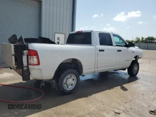 2022 Ram 2500 Tradesman with VIN 3C6UR5CJ2NG130476, listed as a Copart auction lot 65908945 with 109,406 mi miles and Clean title. Bid and sale history available at DreamBid. Image 3.