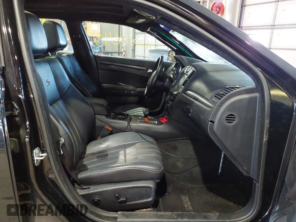 2014 Chrysler 300 with VIN 2C3CCAGG9EH273653, listed as a IAAI auction lot 41280645 with 82,125 mi miles. Bid and sale history available at carsss.com. Image 5.