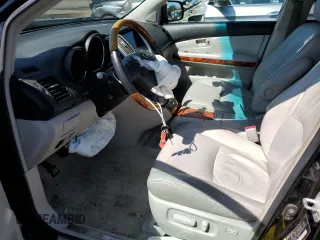 2005 Lexus RX 330 with VIN 2T2HA31U95C085996, listed as a Copart auction lot 54369305 with 111,088 mi miles and Salvage Title. Bid and sale history available at DreamBid. Image 7.