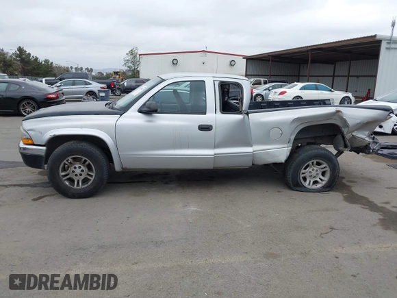 2003 Dodge Dakota SLT with VIN 1D7HL42X83S269082, listed as a IAAI auction lot 41890813 with 1 mi miles. Bid and sale history available at carsss.com. Image 15.