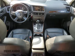 2012 Audi Q5 Premium Plus z VIN WA1DKAFP9CA006443, wystawiony jako Copart lot #43234105 z przebiegiem 158 253 mil mil oraz Szkoda całkowita • Salvage title. Historia ofert i sprzedaży dostępna na DreamBid. Obrazek 8.