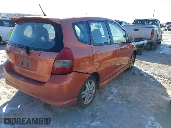 2008 Honda Fit Sport with VIN JHMGD38688S017060, listed as a IAAI auction lot 41384796 with 196,058 mi miles. Bid and sale history available at carsss.com. Image 4.