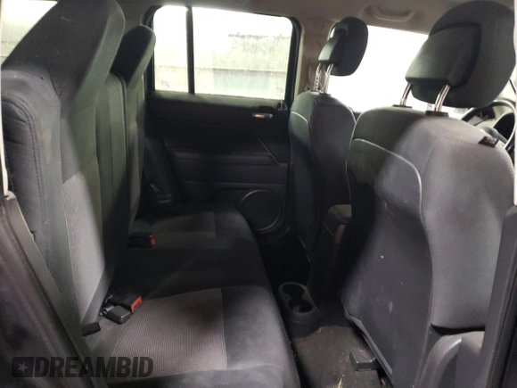 2014 Jeep Patriot Latitude with VIN 1C4NJRFB0ED588336, listed as a Copart auction lot 89391695 with 133,941 mi miles and Salvage Title. Bid and sale history available at carsss.com. Image 10.