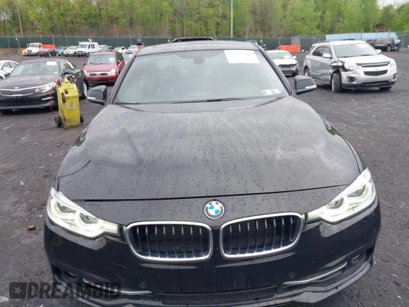 2016 BMW 3 Series 328i xDrive z VIN WBA8E3G5XGNT26311, wystawiony jako IAAI lot #42190192 z przebiegiem 124 516 mil mil oraz . Historia ofert i sprzedaży dostępna na DreamBid. Obrazek 12.