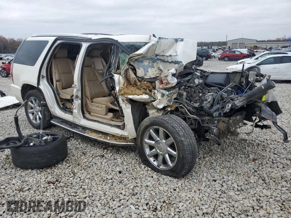 2011 GMC Yukon Denali with VIN 1GKS1EEF6BR334682, listed as a Copart auction lot 84185614 with 0 mi miles and Non Repairable. Bid and sale history available at carsss.com. Image 4.
