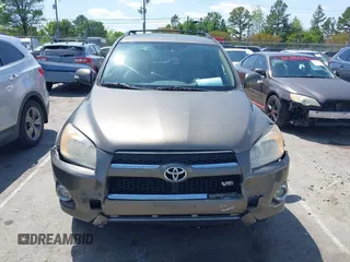 2012 Toyota RAV4 Limited with VIN 2T3DK4DV3CW067488, listed as a IAAI auction lot 41987924 with 197,038 mi miles. Bid and sale history available at carsss.com. Image 12.