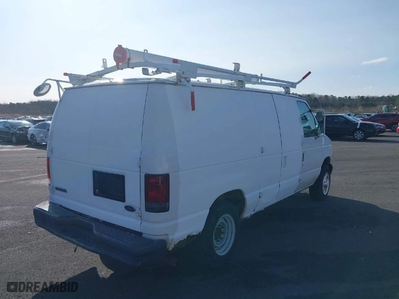 2006 Ford Econoline Cargo Van with VIN 1FTNE24L56DA64432, listed as a IAAI auction lot 41888024 with 245,481 mi miles. Bid and sale history available at carsss.com. Image 4.