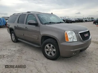 2013 GMC Yukon XL SLT with VIN 1GKS1KE01DR305054, listed as a Copart auction lot 54831015 with 158,054 mi miles and Salvage Title. Bid and sale history available at DreamBid. Image 4.