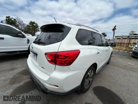 2017 Nissan Pathfinder SL with VIN 5N1DR2MM7HC908242, listed as a Copart auction lot 60121835 with 48,171 mi miles and Clean title. Bid and sale history available at DreamBid. Image 4.