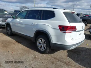2018 Volkswagen Atlas Launch Edition with VIN 1V2BR2CA5JC513354, listed as a IAAI auction lot 41205605 with 99,793 mi miles and . Bid and sale history available at DreamBid. Image 3.