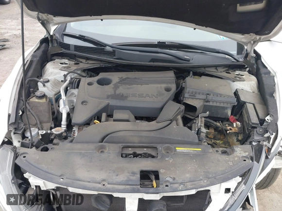 2018 Nissan Altima SR with VIN 1N4AL3AP3JC247169, listed as a IAAI auction lot 41735998 with 98,722 mi miles and . Bid and sale history available at carsss.com. Image 10.