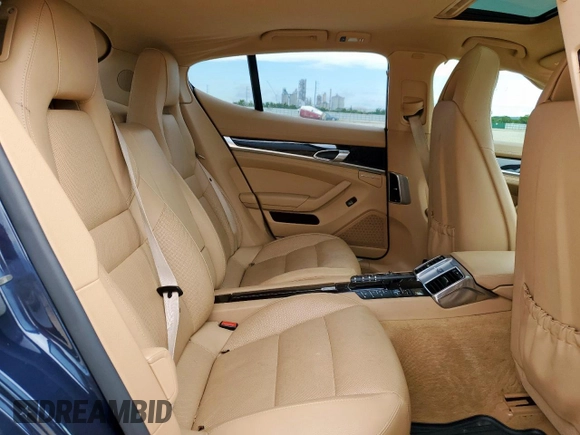 2014 Porsche Panamera с VIN WP0AA2A79EL012646, выставлен на аукционе Copart как лот 60818655 с пробегом 77 740 миль миль и Чистый • Clean title. История ставок и продаж доступна на DreamBid. Изображение 11.