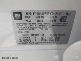 2022 Buick Encore GX Essence with VIN KL4MMGSL6NB017817, listed as a IAAI auction lot 41867808 with 32,604 mi miles. Bid and sale history available at carsss.com. Image 9.