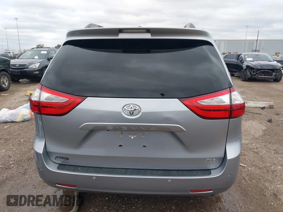 2017 Toyota Sienna XLE Auto Access Seat with VIN 5TDYZ3DC8HS789165, listed as a IAAI auction lot 41290603 with 57,682 mi miles and . Bid and sale history available at DreamBid. Image 16.