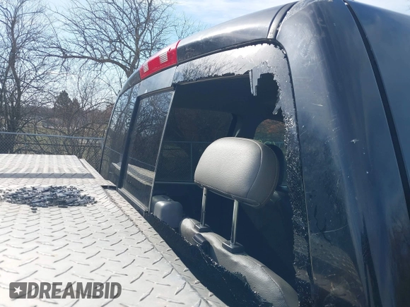 2006 Dodge 1500 SLT with VIN 1D7HU18N36J121188, listed as a IAAI auction lot 41526393 with 178,927 mi miles and . Bid and sale history available at DreamBid. Image 18.