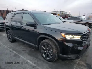 2025 Honda Pilot Sport with VIN 5FNYG2H3XSB011908, listed as a Copart auction lot 84303944 with 2,834 mi miles and Salvage Title. Bid and sale history available at carsss.com. Image 4.