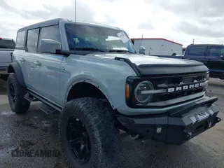 2022 Ford Bronco z VIN 1FMEE5BP9NLB05314, wystawiony jako IAAI lot #41910228 z przebiegiem Nie podano mil oraz . Historia ofert i sprzedaży dostępna na DreamBid. Obrazek 1.
