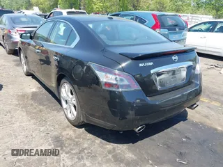 2012 Nissan Maxima S z VIN 1N4AA5AP9CC845075, wystawiony jako IAAI lot #42028674 z przebiegiem 124 770 mil mil oraz . Historia ofert i sprzedaży dostępna na DreamBid. Obrazek 3.