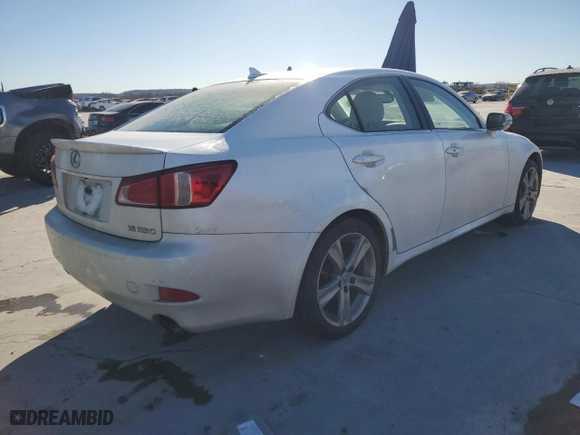 2011 Lexus IS 350 with VIN JTHBE5C28B5026712, listed as a Copart auction lot 89072505 with 92,776 mi miles and Salvage Title. Bid and sale history available at carsss.com. Image 3.