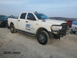 2022 Ram 2500 Tradesman with VIN 3C6UR5CJ6NG250877, listed as a Copart auction lot 85462204 with 74,124 mi miles and Salvage Title. Bid and sale history available at carsss.com. Image 4.
