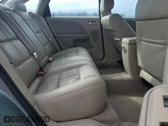 2006 Ford Five Hundred SEL с VIN 1FAFP24116G131870, выставлен на аукционе Copart как лот 53336385 с пробегом Не указан миль и Списание • Salvage title. История ставок и продаж доступна на DreamBid. Изображение 10.
