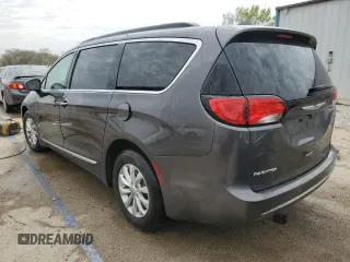 2017 Chrysler Pacifica Touring L with VIN 2C4RC1BG0HR839338, listed as a Copart auction lot 53531095 with 139,580 mi miles and Salvage Title. Bid and sale history available at DreamBid. Image 2.