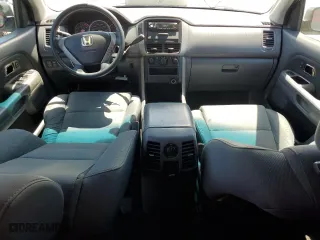 2007 Honda Pilot LX with VIN 5FNYF281X7B012081, listed as a Copart auction lot 52637735 with 142,729 mi miles and Salvage Title. Bid and sale history available at carsss.com. Image 8.