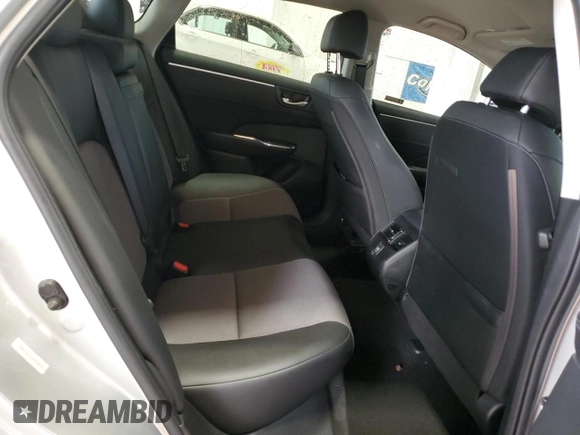 2018 Honda Clarity Plug-In Hybrid with VIN JHMZC5F13JC015862, listed as a Copart auction lot 71378534 with 52,248 mi miles and Non Repairable. Bid and sale history available at carsss.com. Image 10.
