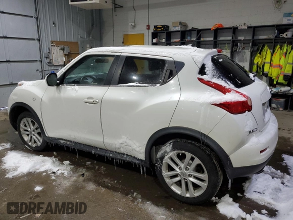 2014 Nissan Juke S with VIN JN8AF5MV7ET358230, listed as a Copart auction lot 88852865 with 84,760 mi miles and Salvage Title. Bid and sale history available at carsss.com. Image 2.