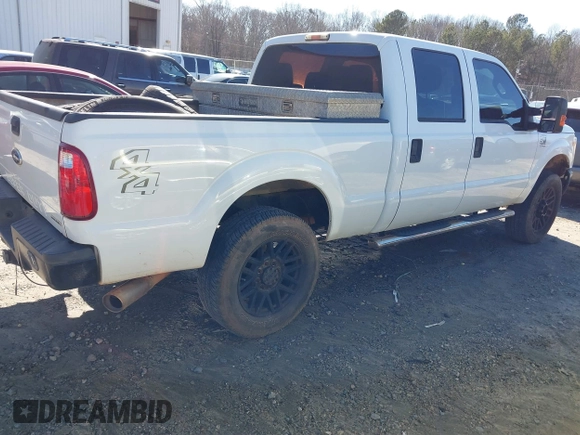 2016 Ford F-250 Lariat z VIN 1FT7W2B6XGEC21175, wystawiony jako IAAI lot #41404523 z przebiegiem 221 871 mil mil oraz . Historia ofert i sprzedaży dostępna na DreamBid. Obrazek 4.