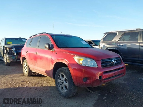 2008 Toyota RAV4 with VIN JTMZD33V885101032, listed as a IAAI auction lot 41800506 with 270,109 mi miles. Bid and sale history available at carsss.com. Image 1.