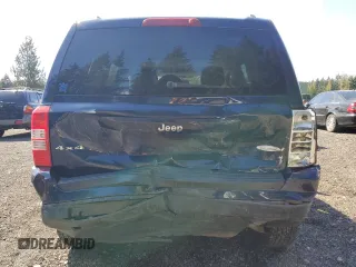 2015 Jeep Patriot Latitude z VIN 1C4NJRFBXFD125752, wystawiony jako Copart lot #54801835 z przebiegiem 160 985 mil mil oraz Szkoda całkowita • Salvage title. Historia ofert i sprzedaży dostępna na DreamBid. Obrazek 6.