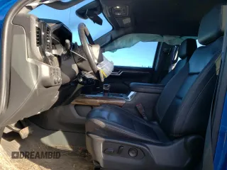 2022 Chevrolet Silverado 1500 LT Trail Boss with VIN 3GCUDFED4NG535596, listed as a Copart auction lot 48156975 with 35,225 mi miles and Salvage Title. Bid and sale history available at DreamBid. Image 7.