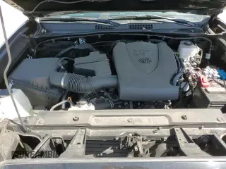 2023 Toyota Tacoma SR5 z VIN 3TMDZ5BN2PM147683, wystawiony jako Copart lot #57801305 z przebiegiem 21 041 mil mil oraz Czysty tytuł • Clean title. Historia ofert i sprzedaży dostępna na DreamBid. Obrazek 13.