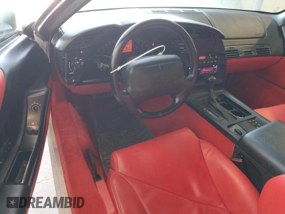 1994 Chevrolet Corvette z VIN 1G1YY32P5R5111448, wystawiony jako Copart lot #41581755 z przebiegiem 65 031 mil mil oraz Szkoda całkowita • Salvage title. Historia ofert i sprzedaży dostępna na DreamBid. Obrazek 8.