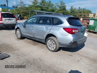 2018 Subaru Outback Premium с VIN 4S4BSACC2J3301086, выставлен на аукционе IAAI как лот 42380810 с пробегом 193 973 миль миль и . История ставок и продаж доступна на DreamBid. Изображение 3.
