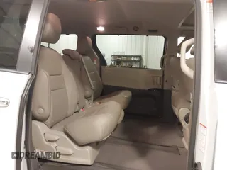 2018 Toyota Sienna XLE Auto Access Seat с VIN 5TDYZ3DC7JS909902, выставлен на аукционе IAAI как лот 42044363 с пробегом 59 283 миль миль и . История ставок и продаж доступна на DreamBid. Изображение 8.