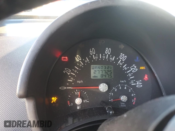 2004 Volkswagen New Beetle Coupe GLS with VIN 3VWCK31C84M415021, listed as a Copart auction lot 88131025 with 277,725 mi miles and Salvage Title. Bid and sale history available at carsss.com. Image 9.
