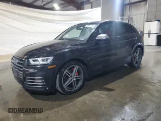 2018 Audi SQ5 Premium Plus z VIN WA1A4AFY9J2099767, wystawiony jako Copart lot #53950745 z przebiegiem 131 450 mil mil oraz Tytuł czysty. Historia ofert i sprzedaży dostępna na DreamBid. Obrazek 1.