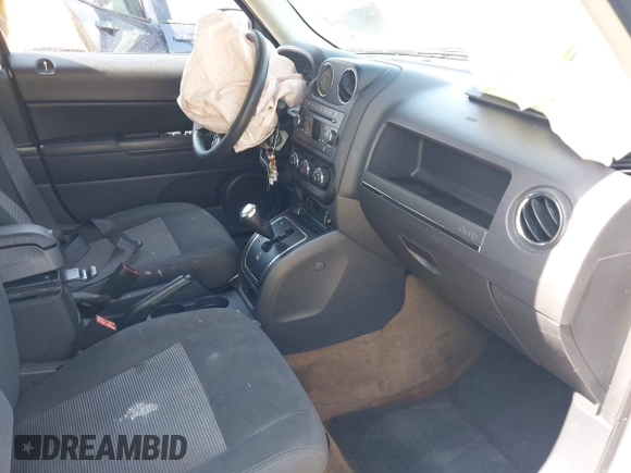 2016 Jeep Patriot Sport with VIN 1C4NJPBA8GD715693, listed as a IAAI auction lot 42526260 with 63,670 mi miles and . Bid and sale history available at DreamBid. Image 5.