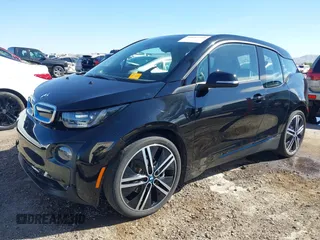 2016 BMW i3 z VIN WBY1Z2C51GV556942, wystawiony jako IAAI lot #40681795 z przebiegiem 56 886 mil mil oraz . Historia ofert i sprzedaży dostępna na DreamBid. Obrazek 20.