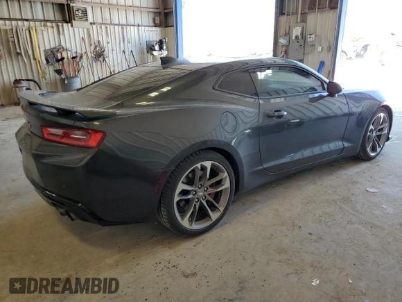 2017 Chevrolet Camaro 2SS z VIN 1G1FH1R70H0141082, wystawiony jako Copart lot #54060265 z przebiegiem 26 504 mil mil oraz Szkoda całkowita • Salvage title. Historia ofert i sprzedaży dostępna na DreamBid. Obrazek 3.