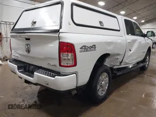 2022 Ram 2500 Big Horn with VIN 3C6UR5DJ4NG370966, listed as a IAAI auction lot 41738339 with 89,787 mi miles. Bid and sale history available at carsss.com. Image 4.