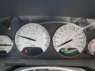 2005 Chrysler Sebring with VIN 1C3EL36R85N629878, listed as a Copart auction lot 81528804 with 200,926 mi miles and Salvage Title. Bid and sale history available at DreamBid. Image 9.